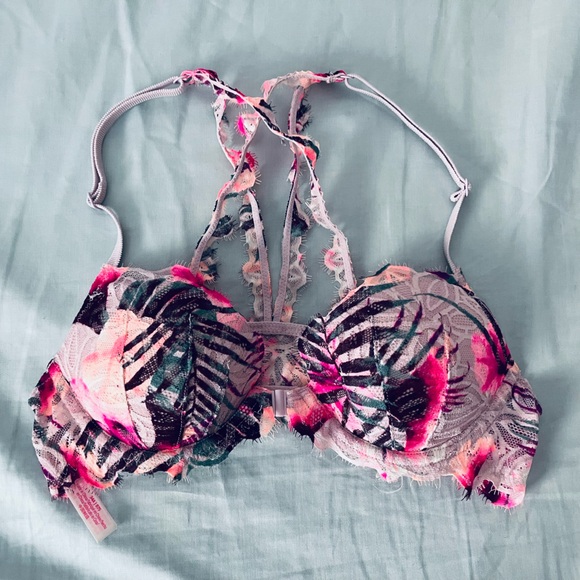 Victorias Secret PINK lot of 4 padded bras/bralettes, extra small sizes - Picture 2 of 5